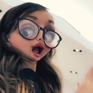 Meet your Posher, Catherine